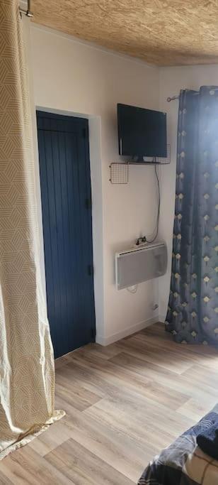 Chambre Independante Chez L'Habitant A La Campagne Proche Bordeaux Et L'Ange Bleu Gauriaguet Екстер'єр фото